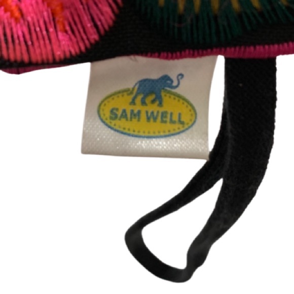 FINAL SALE Sam Well Boho Floral Embroidered Colorful Wristlet One Size - Picture 4 of 8